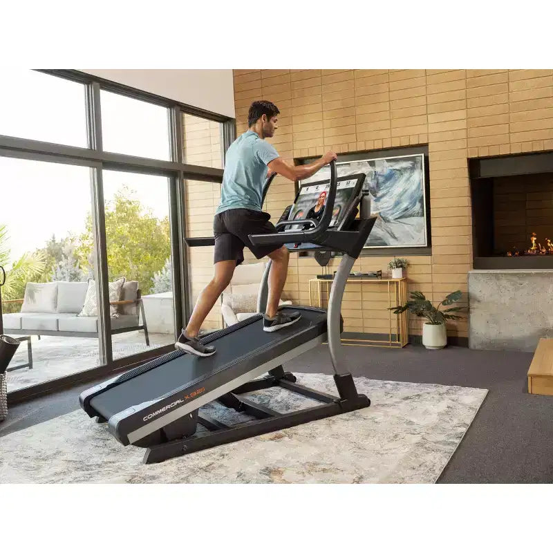 NordicTrack Commercial X32i Electric Treadmill