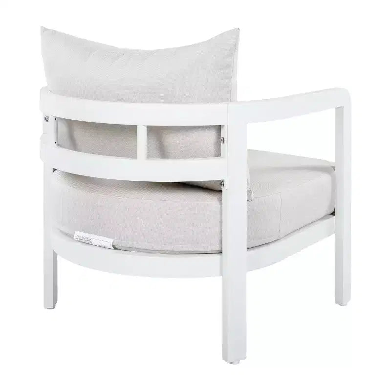 ModernLuxe Outdoor Aluminum Club Chair, Modern Sofa Chair Rust-Proof Patio Accent Chair with Beige Cushion, Backyard Lounge Seat