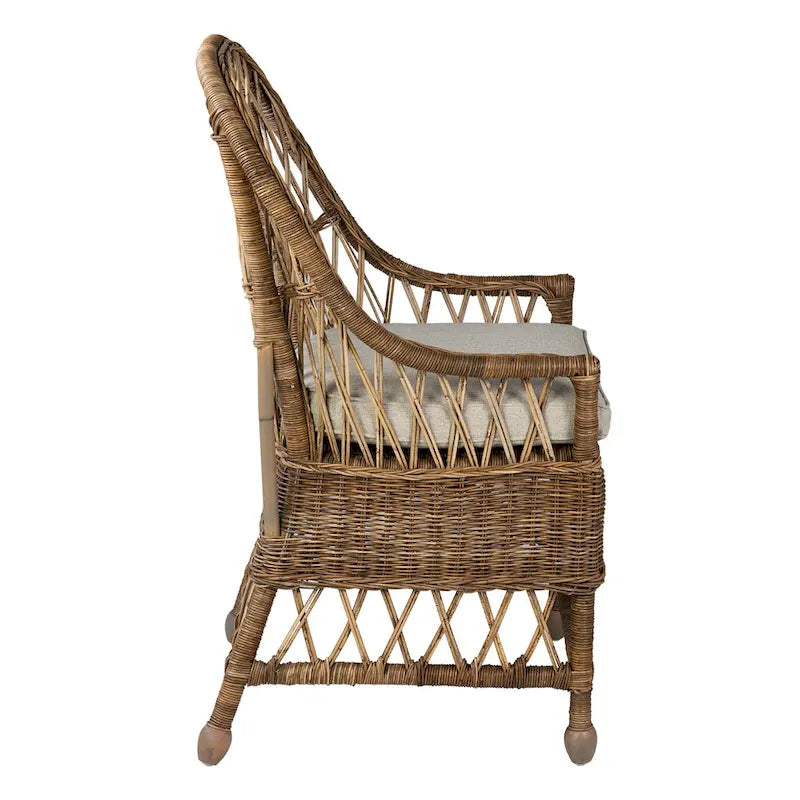 Chaise de salle à manger capitonnée en rotin curviligne Bayside par East at Main - 22x23x39