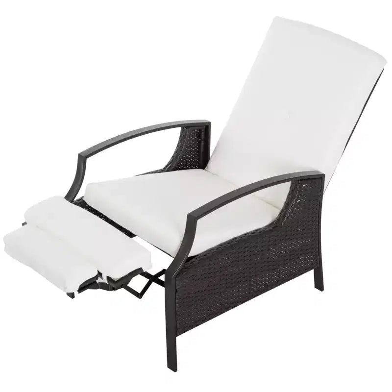 Outsunny Rattan Adjustable Recliner Chair with Hand-Woven All-Weather Wicker for Patio, Outdoor, Garden, Poolside