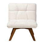 Fauteuil d'appoint Darielle Japandi en tissu bouclé crème et bois d'hévéa finition noyer