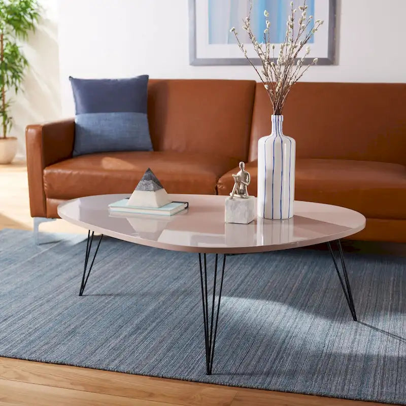 SAFAVIEH Louann Oak Finish/ Black Coffee Table - 44 x 31.5 x 15.6 - 44Wx32Dx16H
