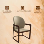 Chaise de salle à manger moderne en cuir capitonné, série Svelta par LeisureMod